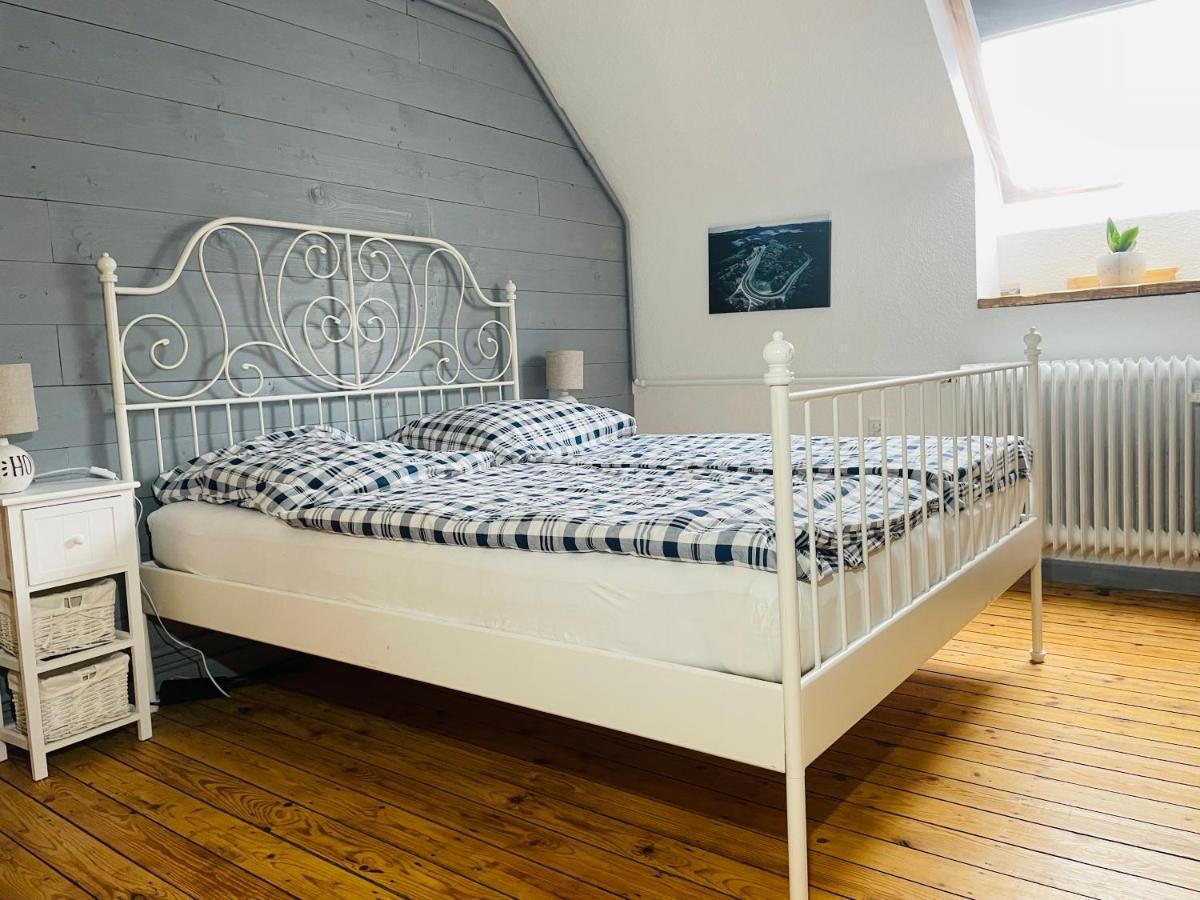 Ferienhaus Backesgarten Fuer 22 Personen Neichen ภายนอก รูปภาพ