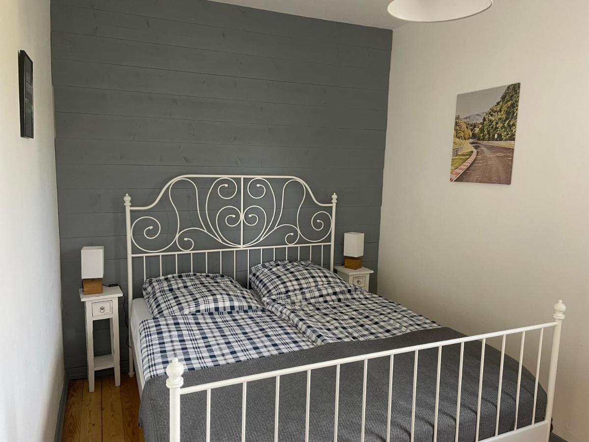 Ferienhaus Backesgarten Fuer 22 Personen Neichen ภายนอก รูปภาพ