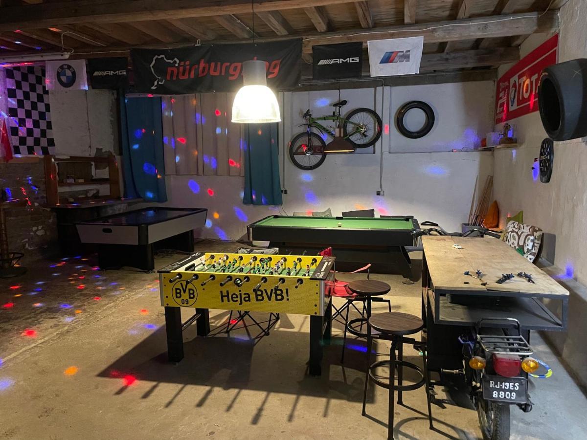 Ferienhaus Backesgarten Fuer 22 Personen Neichen ภายนอก รูปภาพ