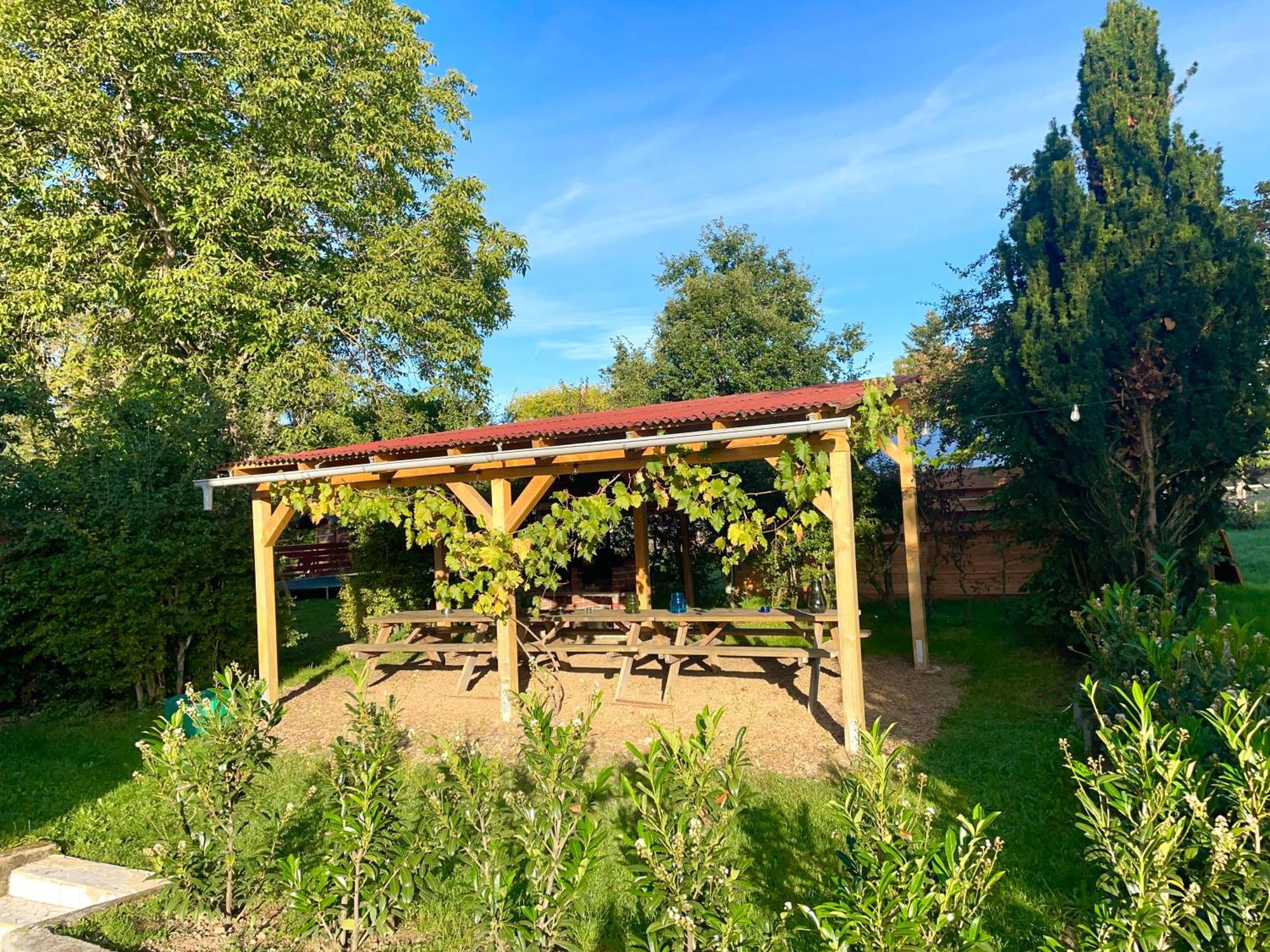 Ferienhaus Backesgarten Fuer 22 Personen Neichen ภายนอก รูปภาพ